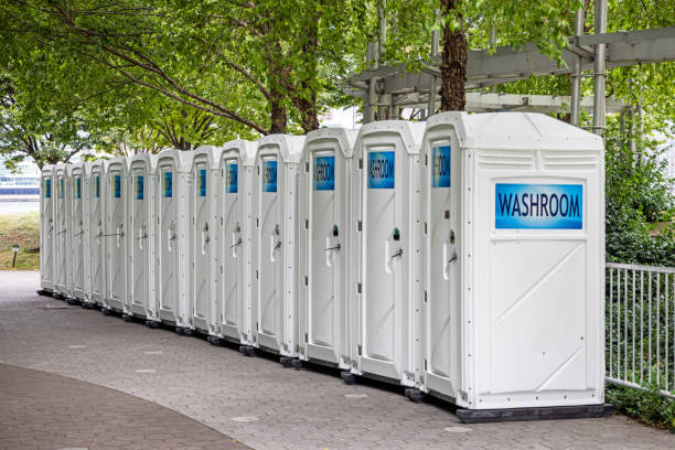 Porta potty delivery and setup in Huntland, TN