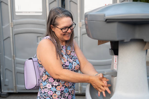 Porta potty rental for outdoor events in Huntland, TN